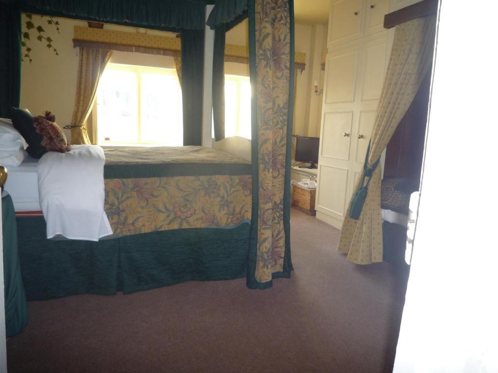 Hotel Cardynham House Stroud  Zewnętrze zdjęcie